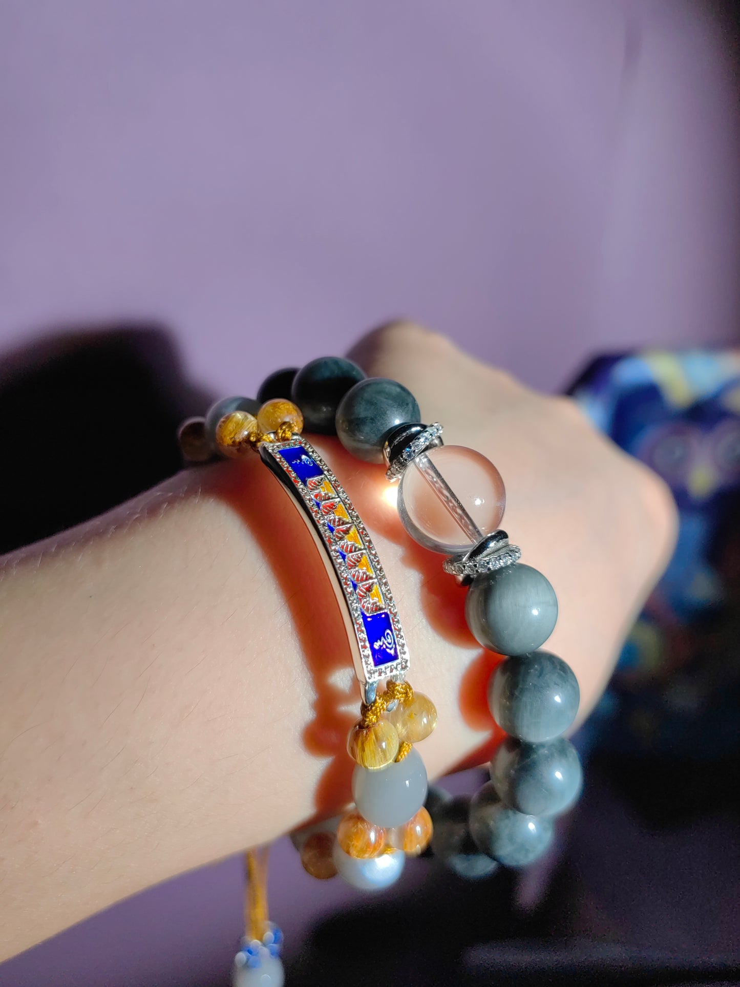 smoke & crystal fusion bracelet (2 strings)