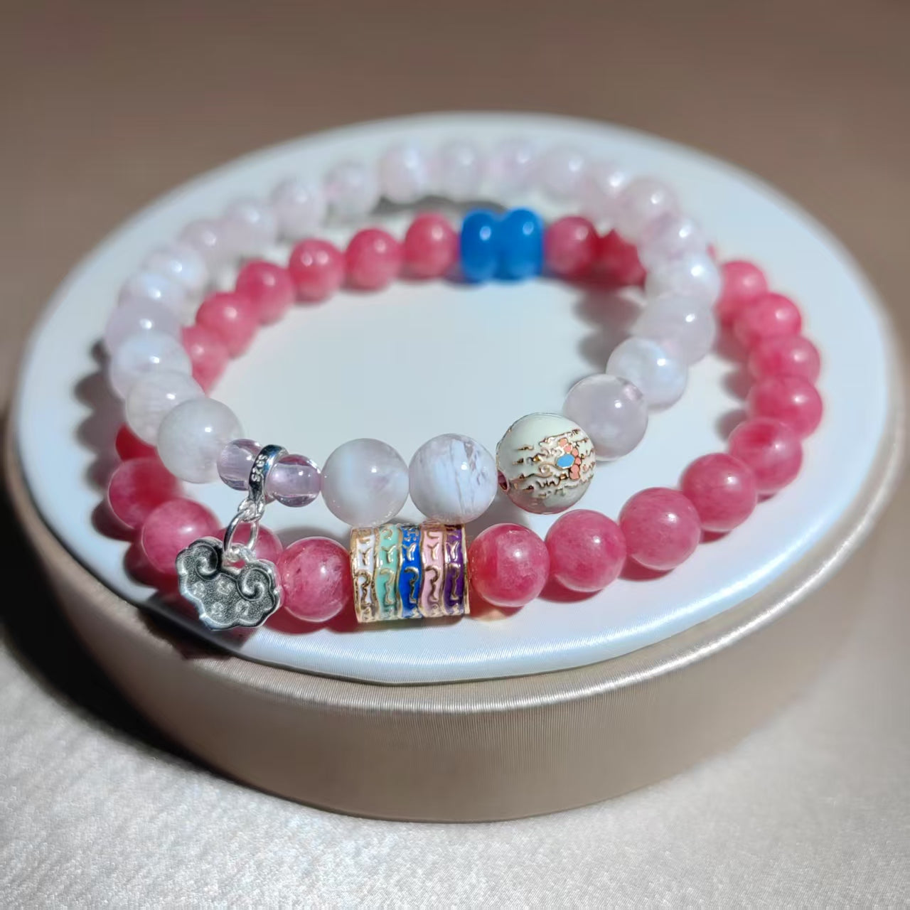 romantic peach-to-white ombré & thai-inspired elegance bracelet (2 strings)