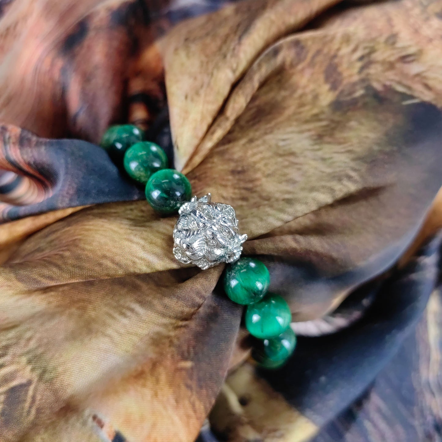pulsera talismán de cinco ojos y cuatro orejas: joyería espiritual para la fuerza, la concentración y la energía positiva